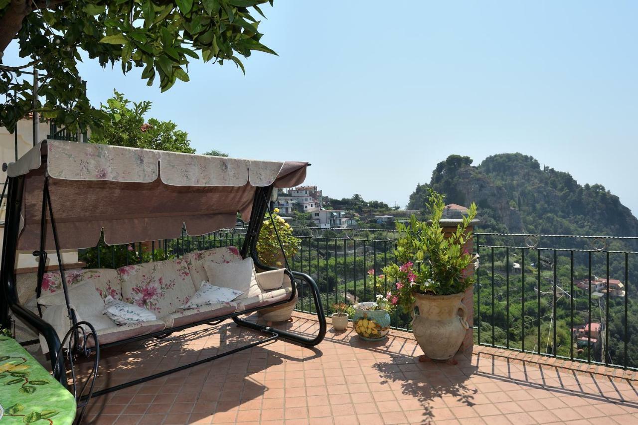 Pontone On The Sea Apartment Scala Exterior photo